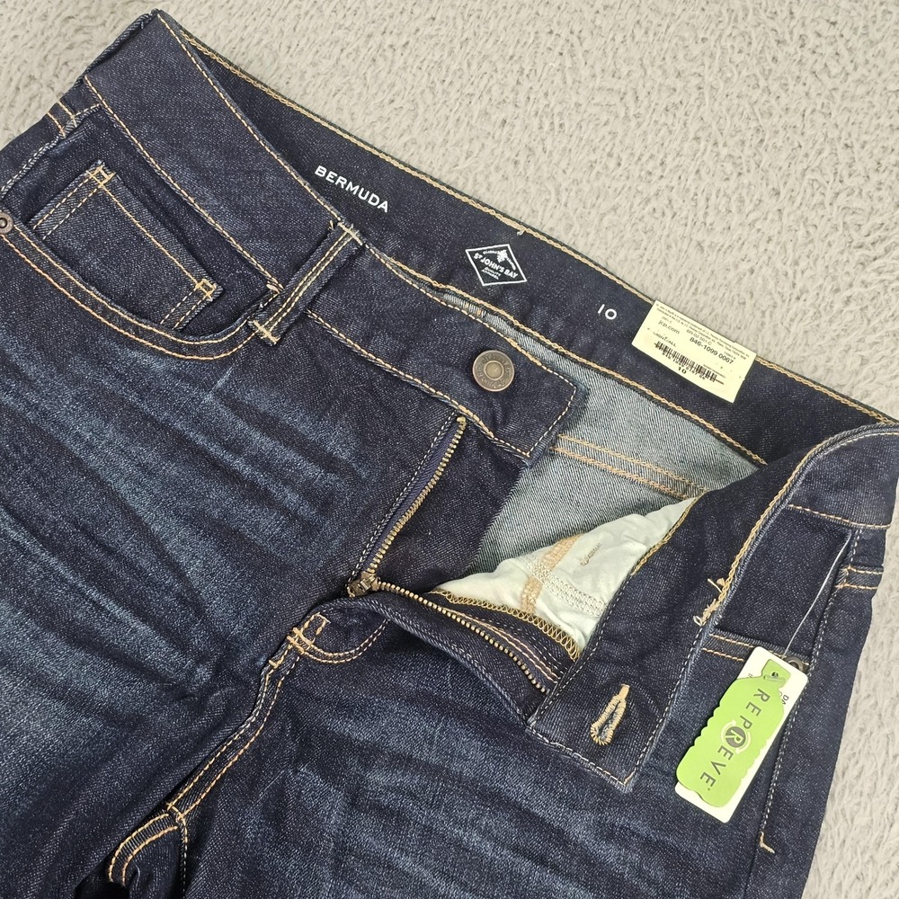 St. John's Bay Bermuda Shorts Womens 10 Blue Denim Mid Rise Easy‎ Fit Stretch